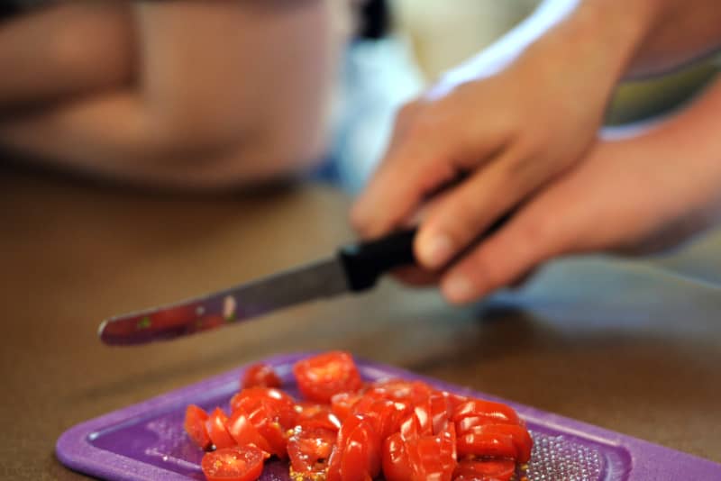 Schneiden mit Messer Berufsschulstufe